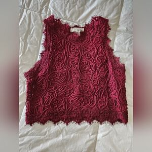 Burgundy Lace Sleeveless Crop Top